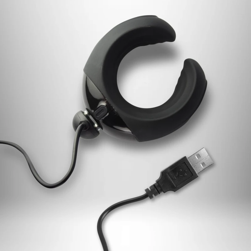 Echo: Vibrirajući C-oblikovani masturbator, crni, 7,2 cm